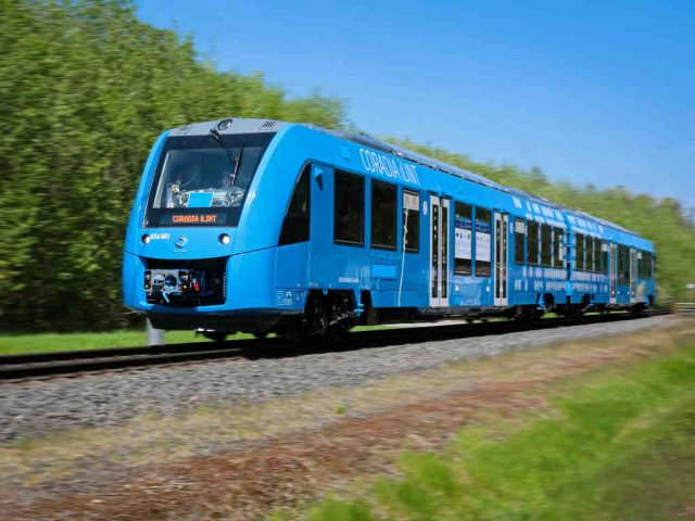 decarbonizzare-trasporto-rotaia-lombardia decarbonizzare il traspporto su rotaia in lombardia