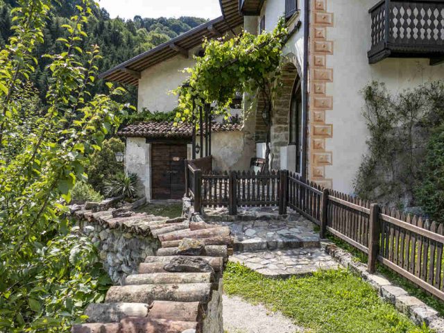 Cornello-dei-Tasso-BG-Borgo-storico-scorcio rigenerazione borghi storici
