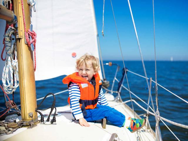 sail the children sail the children