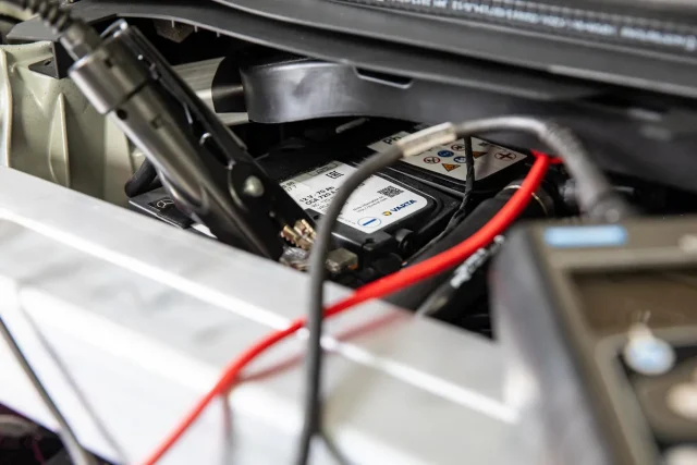 controlli batteria di avviamento controlli batteria di avviamento