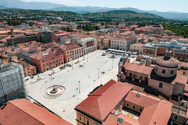 L'aquila L'aquila