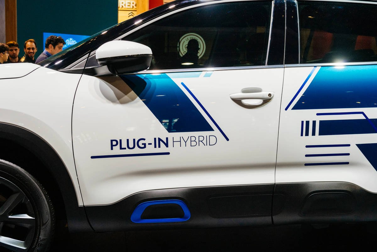 auto plug-in